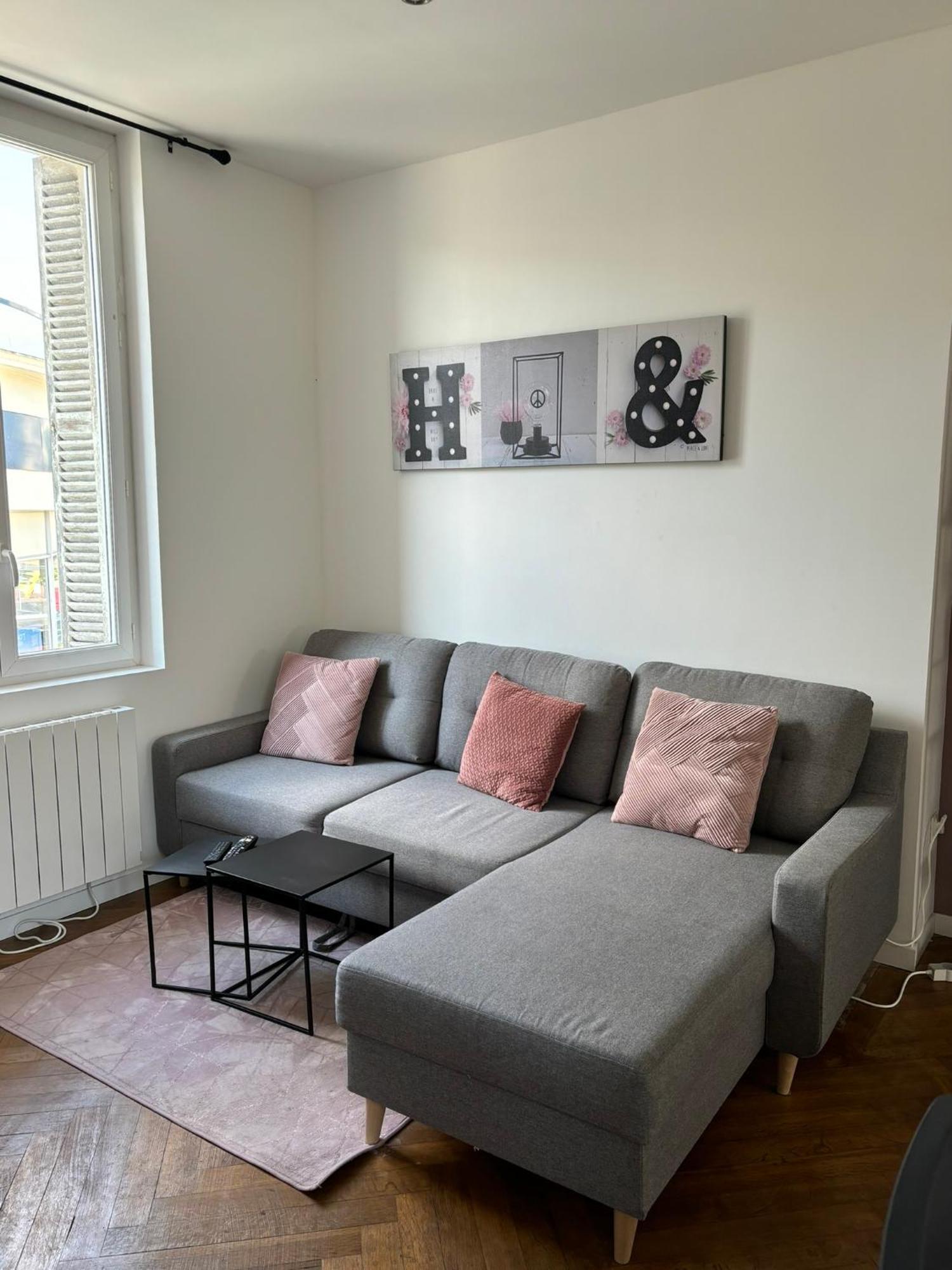 Appartamento Pink Cosy Louviers Esterno foto