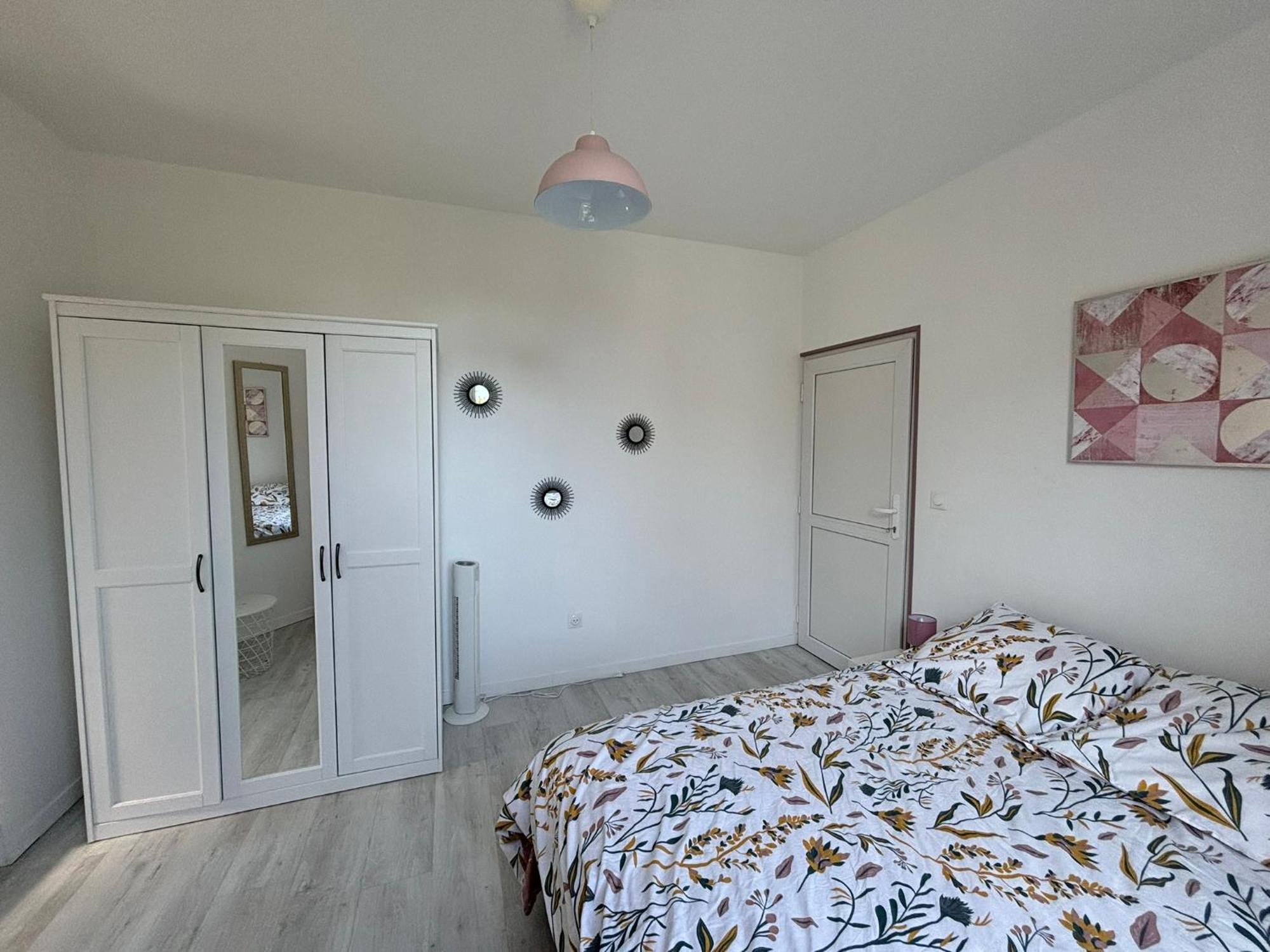 Appartamento Pink Cosy Louviers Esterno foto